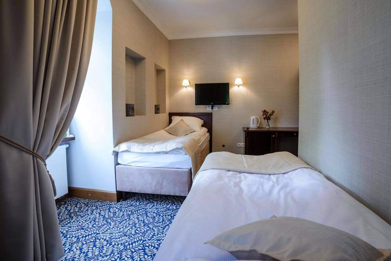 Single Room with Bathroom in Nałęczów, Województwo lubelskie