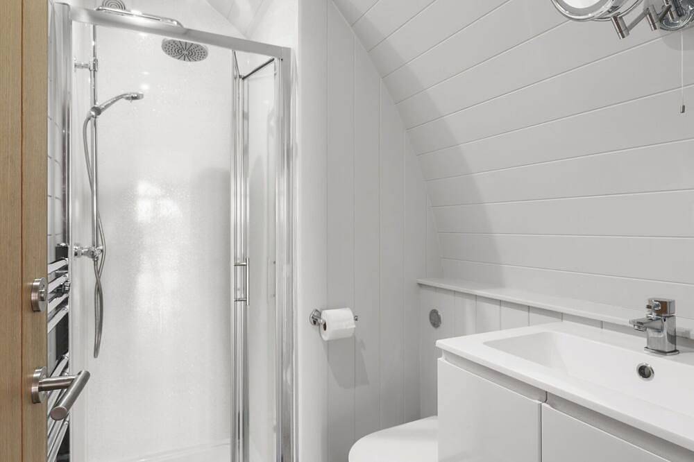 Wunderbares Ferienhaus für 6 Leute mit Whirlpool, Tv, Terrasse und Haustiere erlaubt in Hertford, Hertfordshire