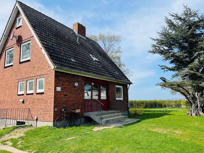 Ferienhaus für 6 Personen, mit Garten und Ausblick, kinderfreundlich