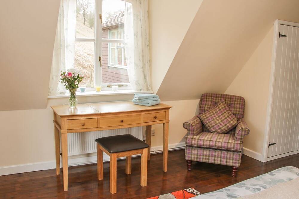 Entire apartment, Ragleth Place Lodge Retreat in Church Stretton, Shropshire Hills