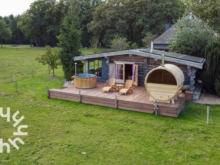 Natuurhuisje voor 2 personen, with terras and tuin as well as sauna in Overijssel
