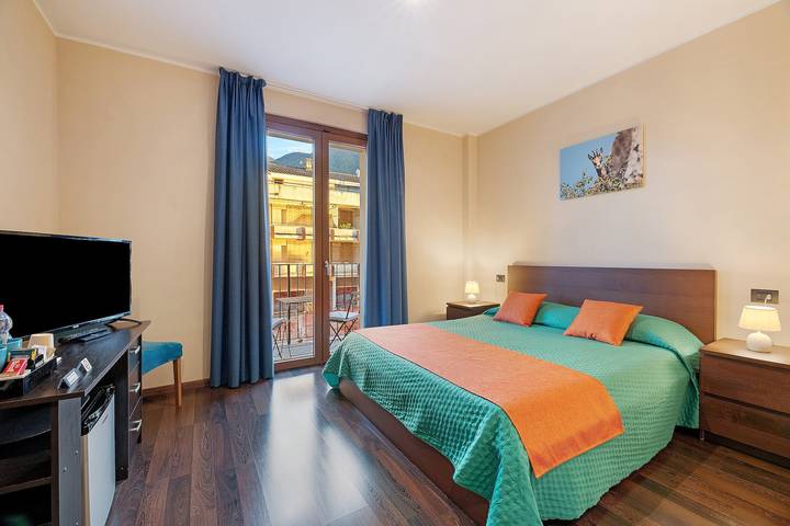 Agriturismo per 2 persone, con vista lago e balcone in Provincia di Como