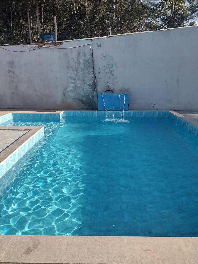 Casas e apartamentos de temporada para 20 pessoas, com vista e piscina e ainda terraço and piscina infantil, com animais de estimação em Itapevi