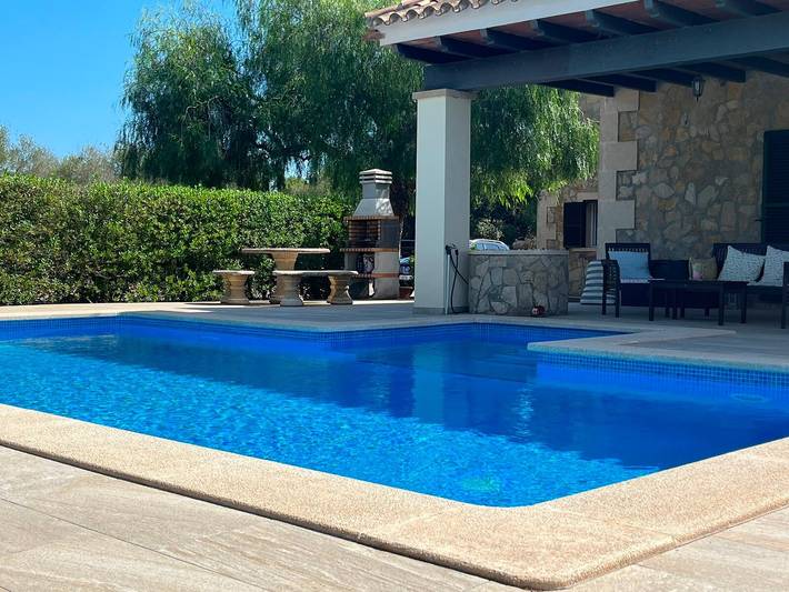 Ferienhaus für 8 Personen, mit Balkon und Garten in Algaida