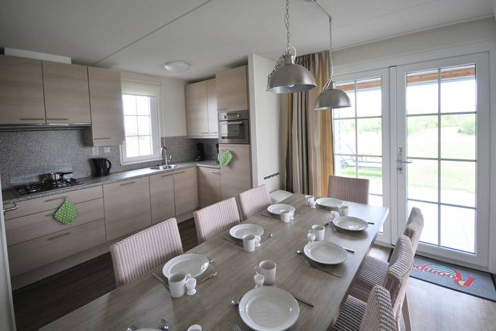 Location de vacances pour 8 personnes, avec sauna ainsi que jardin et terrasse à Cadzand-Bad - 2