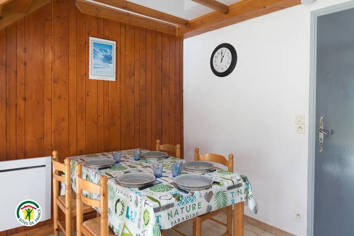 Gîte pour 5 personnes, avec Terrasse et Jardin à Corrençon-en-Vercors - 4