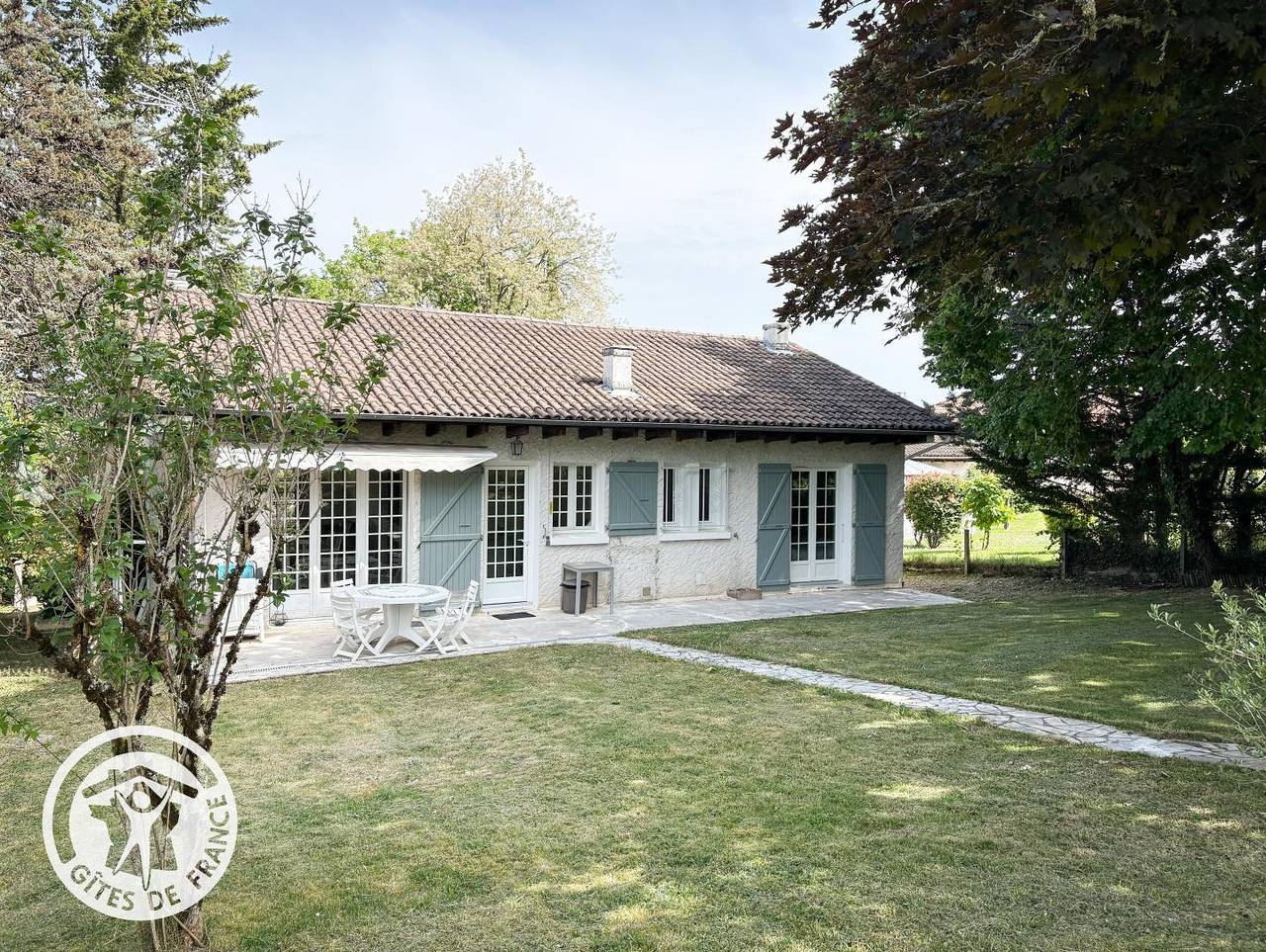 La Maison des Acacias in Martel, Lot