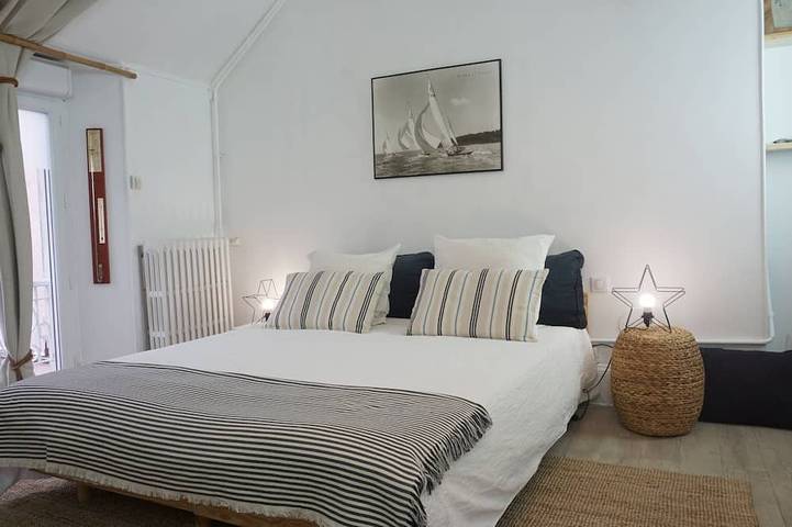 Ferienhaus für 10 p max / Privater Pool / Teich / Ideale Lage / Paris weniger 1 Stunde in La Chapelle-Rablais, Seine-et-Marne