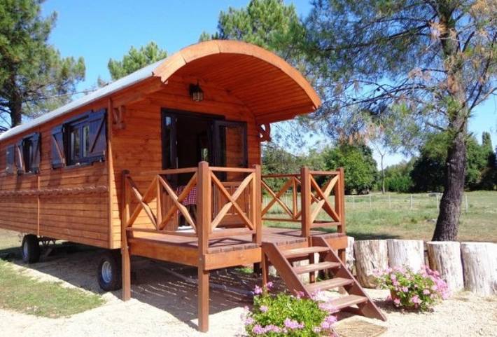 Casa de huéspedes para 2 personas, con vistas además de jardín y terraza - 1