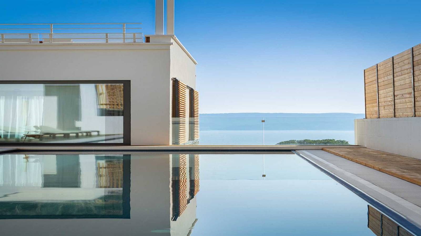 Villa Senzea - beheizter Pool, Fitnessraum, Sauna, Whirlpool und herrlicher Meerblick in Marusici, Split-Dalmatien