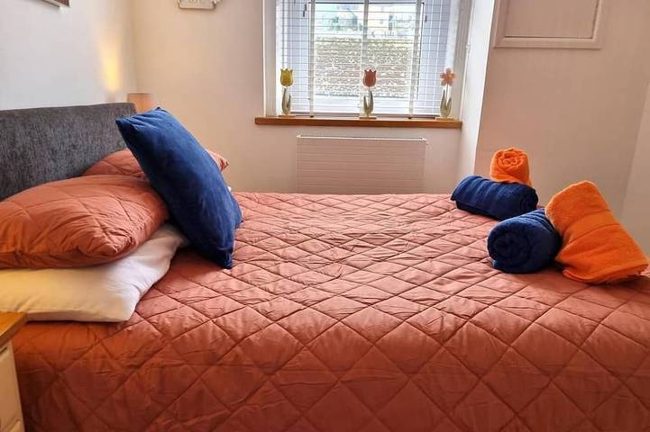 Ganze Wohnung, 2 Bed in Brixham in Brixham, Torbay