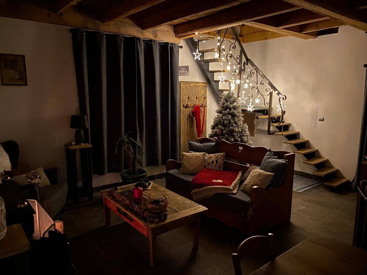 Appartement entier, L'instant présent in Échallon, Nantua
