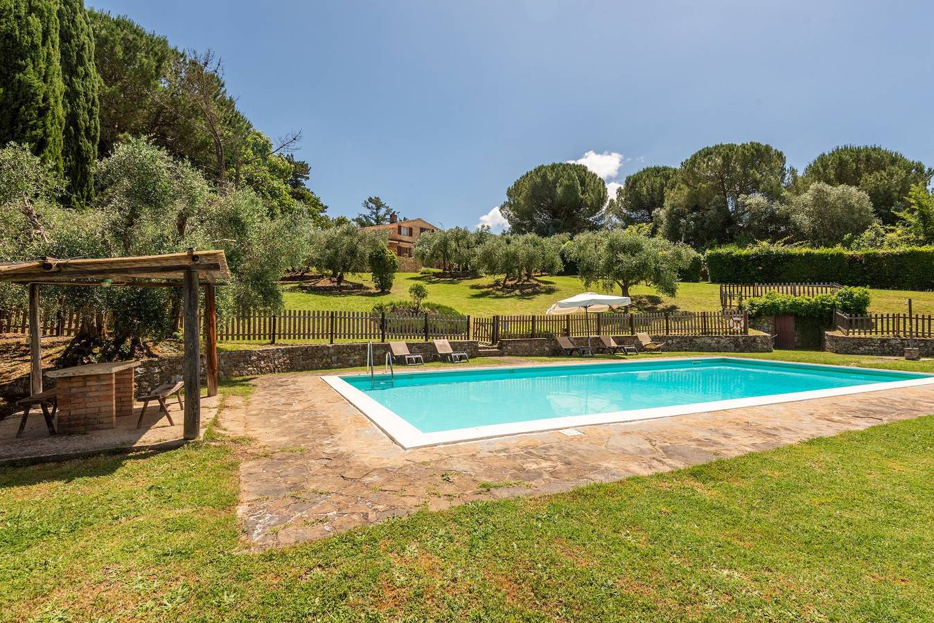 Villa Capanna: A Window onto Tuscany in Siena, Siena Province