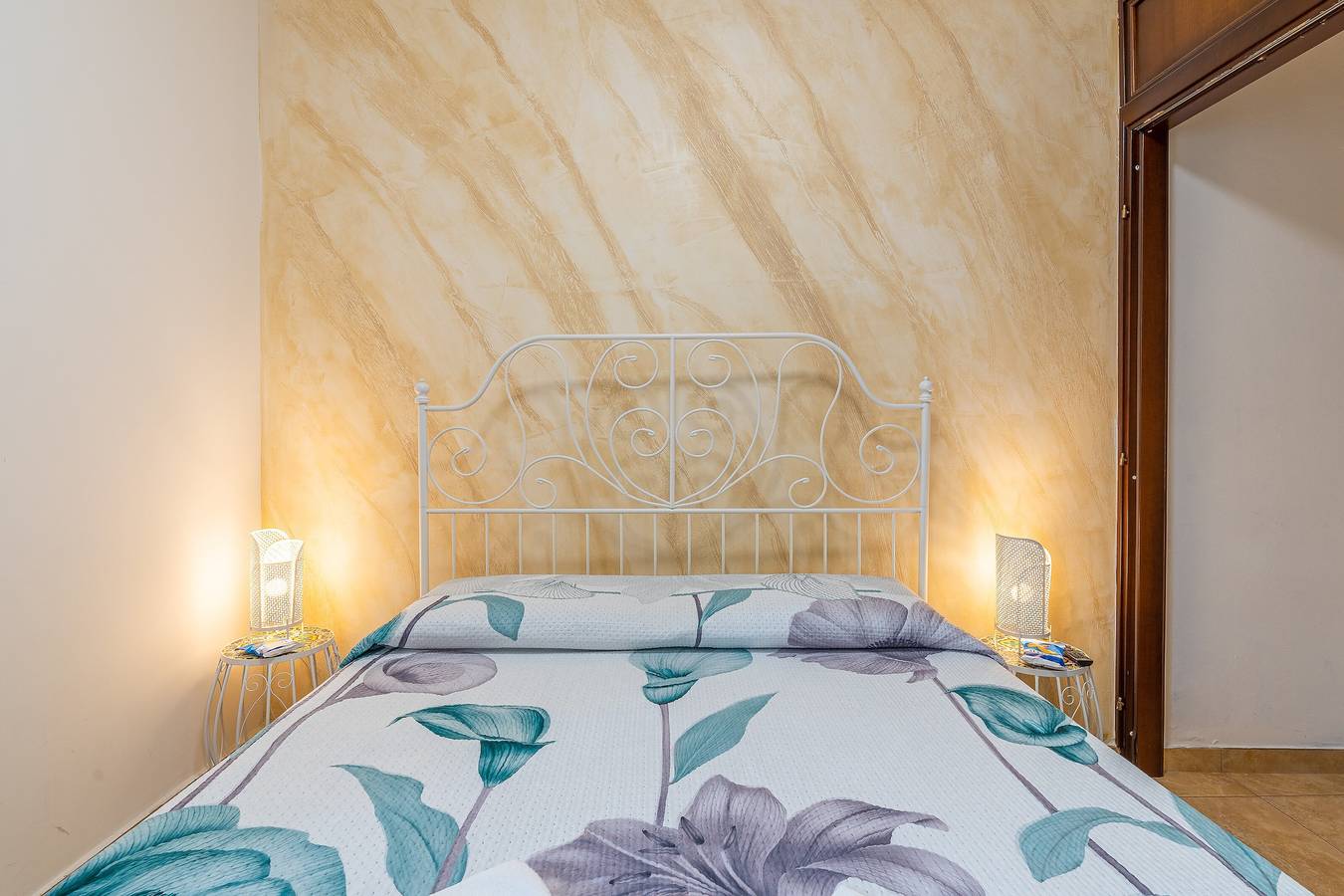 Chambre 'Wanderlust De Voyage Economy' avec Wi-Fi et climatisation in Catane, Province de Catania