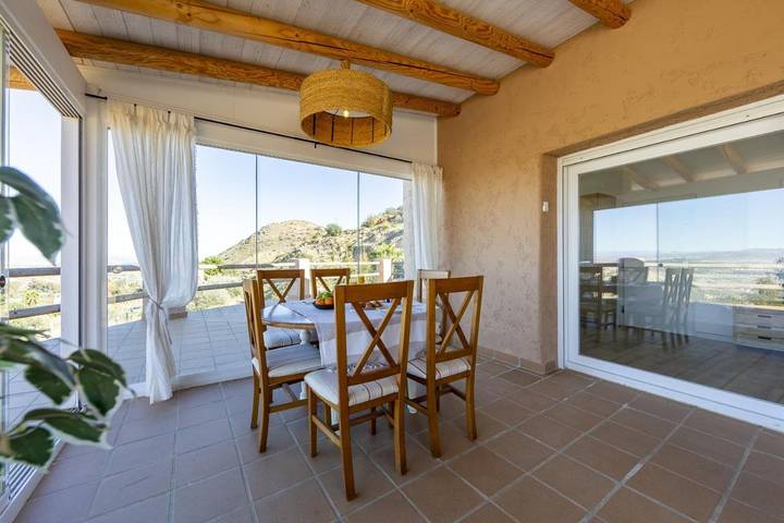 Chalet para 4 personas, con terraza además de vistas y piscina en Levante Almeriense - 3