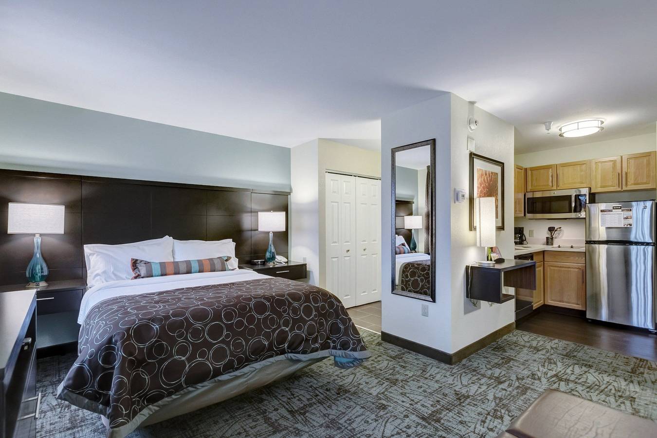 Ganzes Studio, Studio für 4 Personen mit Pool in St. Charles County