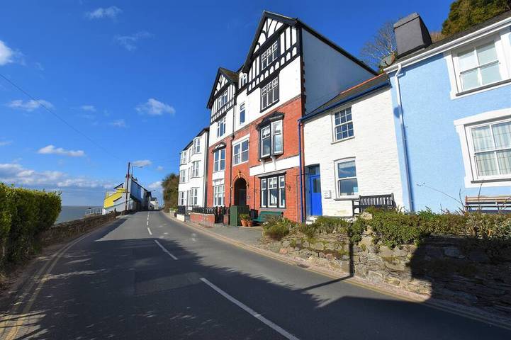 Cottage for 4 people, with terrace in Aberdyfi