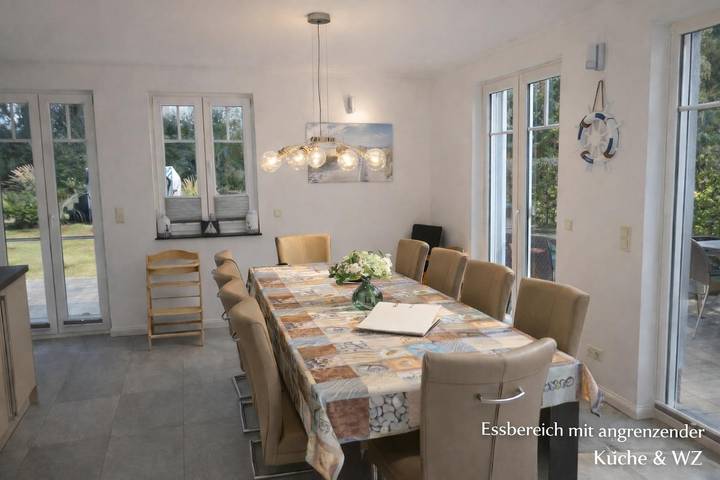 Ferienhaus für 12 Personen, mit Garten und Whirlpool sowie Sauna, kinderfreundlich in Glowe - 3