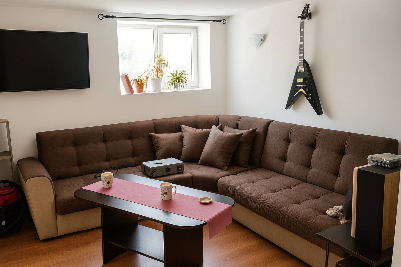 Ολόκληρο το διαμέρισμα διακοπών, 2 Bed Villa - Sleeps 7 - Private Garden - Parking in Βουλγαρία