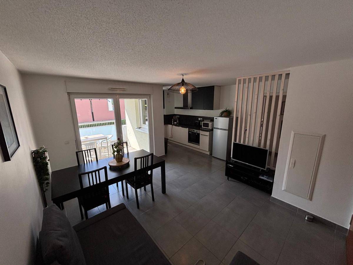 Appartement entier, Grand 2 pièces Eurométropole de Strasbourg proche Europa Park avec terrasse in Plobsheim, Région de Strasbourg