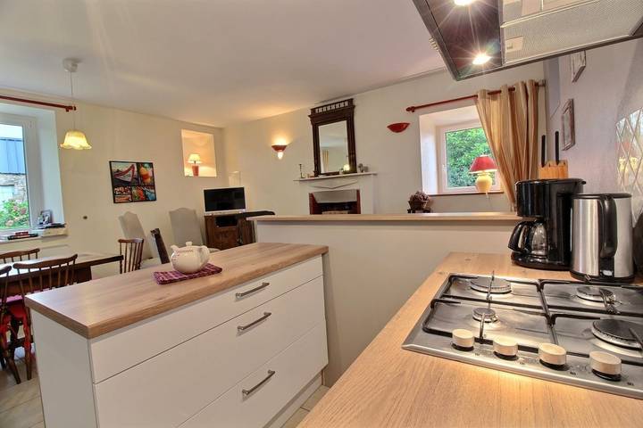 Gîte pour 7 personnes, avec terrasse et jardin à Plouha - 4