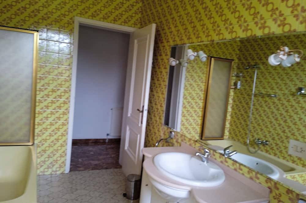 La Maison D'abellera, Disfruta de un Ambiente Familiar, una Casa Gran Casa in Ponteareas, Pontevedra Province
