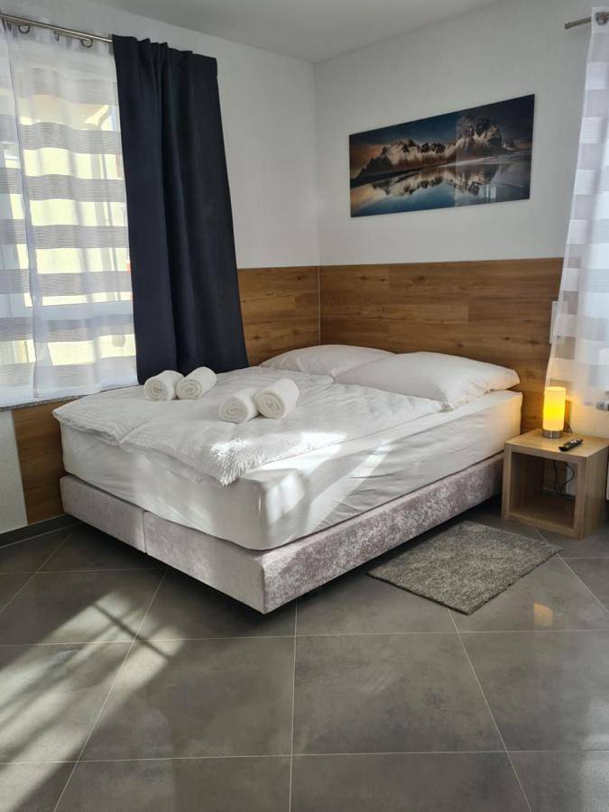 Ganze Wohnung, Wellandhome Aalen - Xxl Deluxe Apartment in Unterrombach-Hofherrnweiler (Ostalbkreis), Aalen