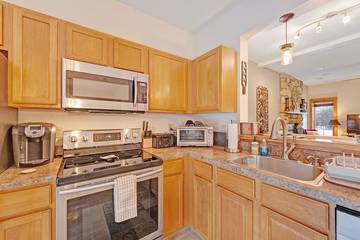 Vacation House for 10 Guests in Long Pond, Monroe County (PA), Picture 4