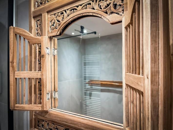 Location de vacances pour 3 personnes, avec vue ainsi que sauna et jardin, animaux acceptés dans Saut Du Bouchot - 4