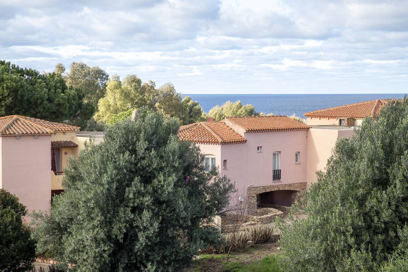 Entire apartment, Apartment 'Nature Relax 207' with Sea View, Shared Garden and Air Conditioning in Trinità d'Agultu e Vignola region, Gallura