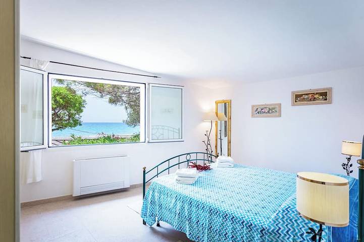 Villa am Meer am wunderschönen Strand von Solanas in Solanas, Comune di Sinnai