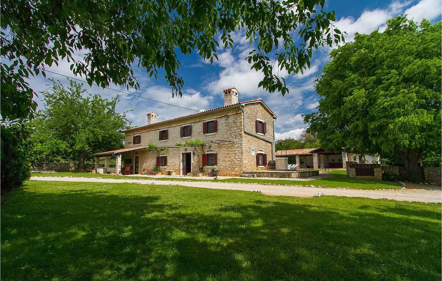 Casa vacanza a Sanvincenti a partire da 269€ a notte