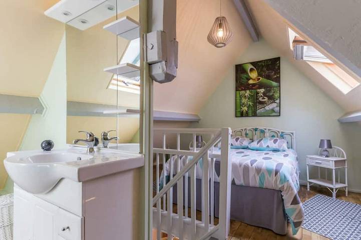 Gîte pour 2 personnes, avec jardin à Beauficel - 2