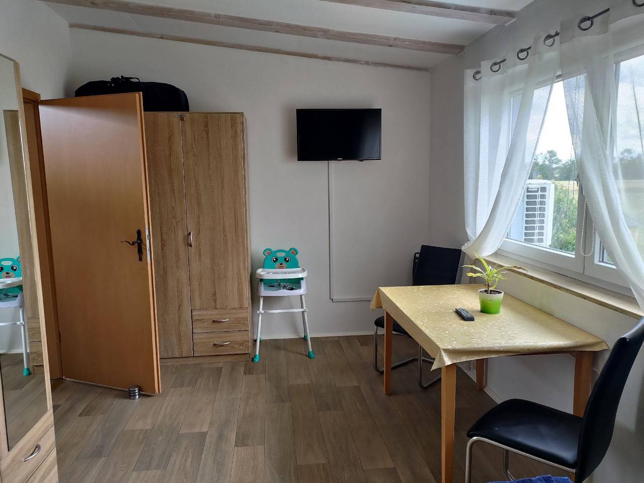 Appartement de vacances entier, Nice flat in Großsteinberg with barbecue and terrace in Parthenstein, Région de Leipzig