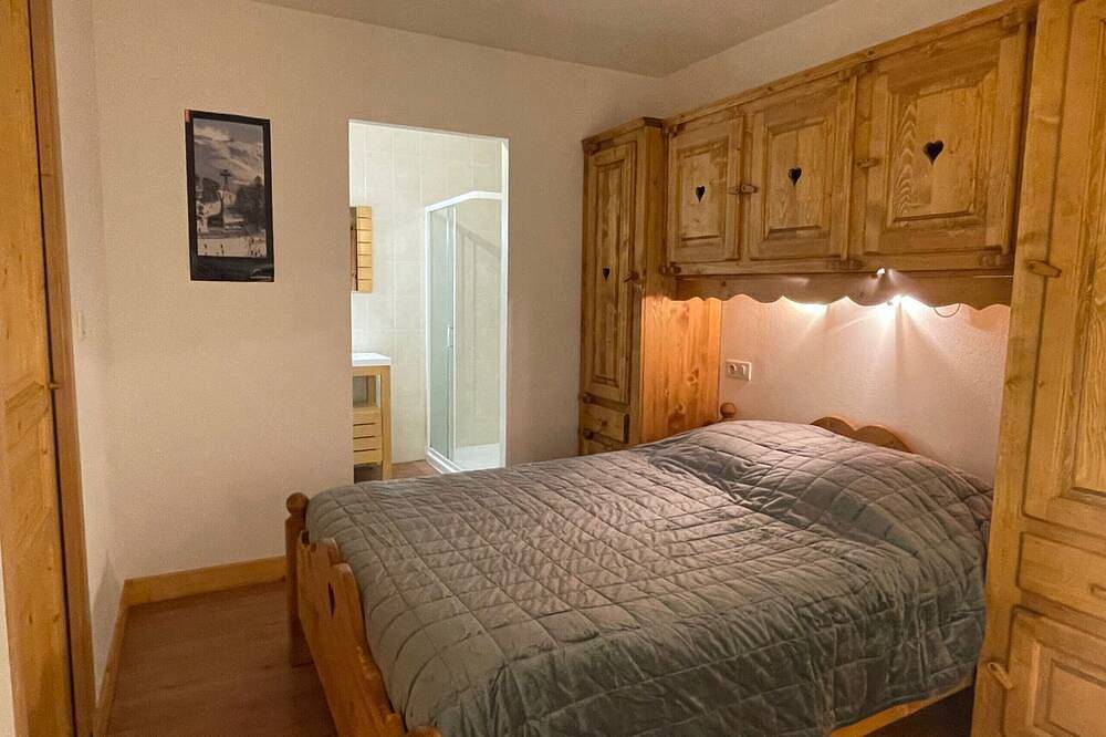Appartement entier, Rocher du Cerf, skis aux pieds, 3 ch,2 sdb in Le Lioran, Laveissière