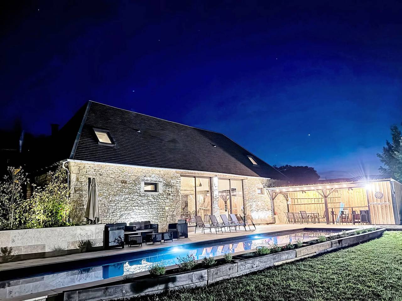Maison 8 Personnes in Coly, Périgord Noir