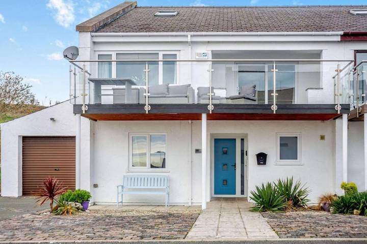 Holiday rental for 8 people, with garden and view, child-friendly in Abersoch