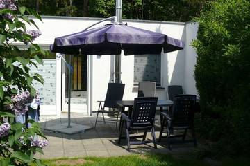 Bungalow für 4 Personen, mit Garten in Diedrichshagen
