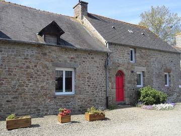Gîte pour 6 personnes, avec terrasse à Roz-sur-Couesnon