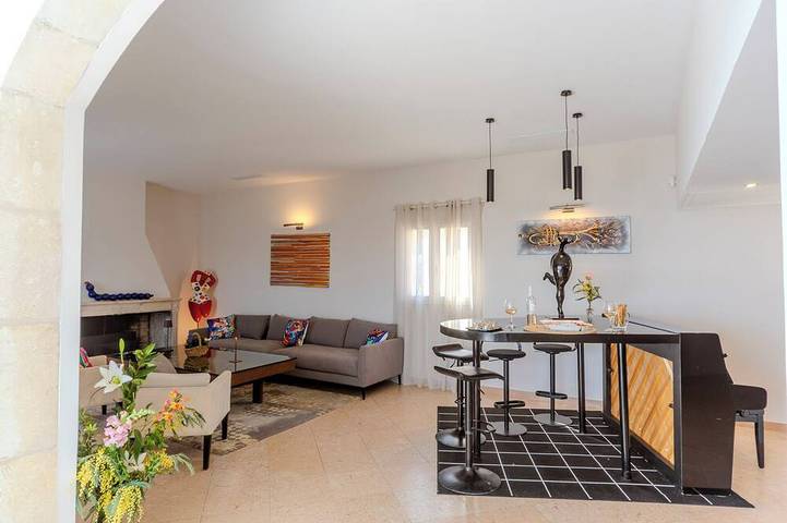 Le Panorama d'Azur: Sea view, swimming pool, Jacuzzi, air-conditioned in Valbonne, Mediterranean Coast (France)