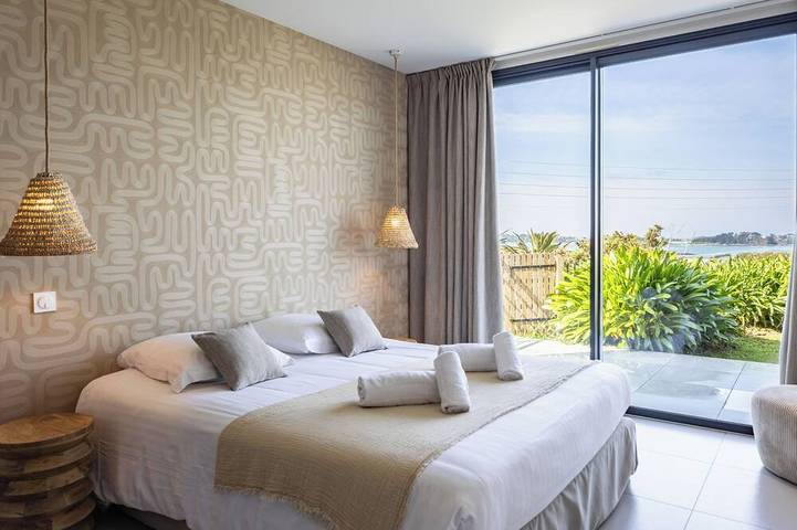 Villa des Agapanthes – Luxe, Confort et Vue Imprenable in Pleumeur-Bodou, Côte de Granit Rose