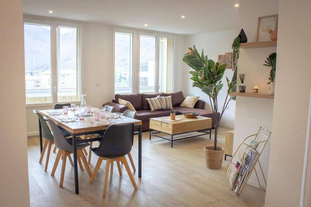 Appartement entier, Two-Bedroom Apartment in Albertville, Région d'Albertville