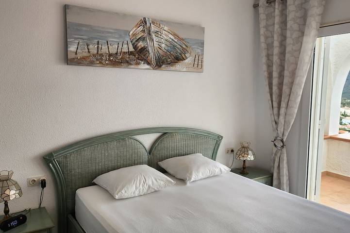 Villa für 6 Personen, mit Garten und Balkon sowie Whirlpool an der Costa Brava - 4