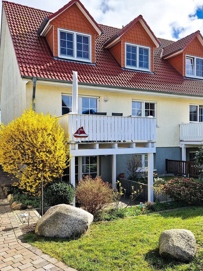 Ferienhaus für 7 Personen, mit Garten und Sauna sowie Balkon und Whirlpool in Kühlungsborn