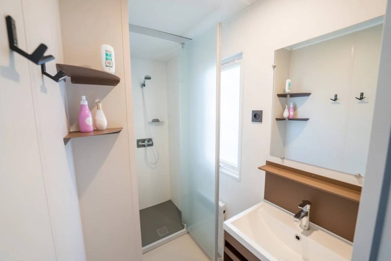 Zecamping 4* animé piscine couverte pet friendly mobil-home Tv 26m2 in Granges-Aumontzey, Parc naturel régional des Ballons des Vosges