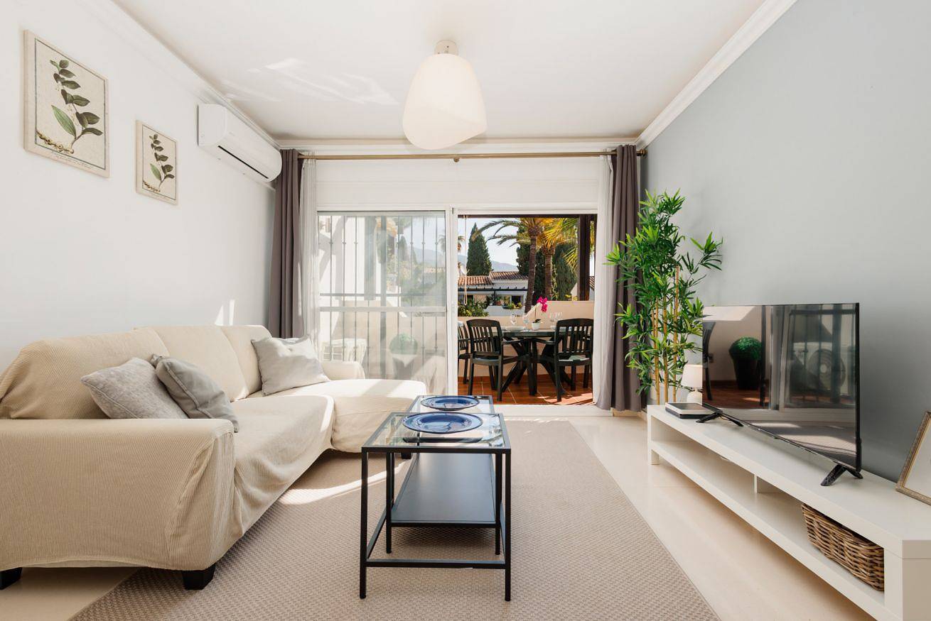 Apartamento entero, Casa de vacaciones en la mejor ubicación, cerca de el Golden Mile y Puerto Banús  in Marbella West, Marbella