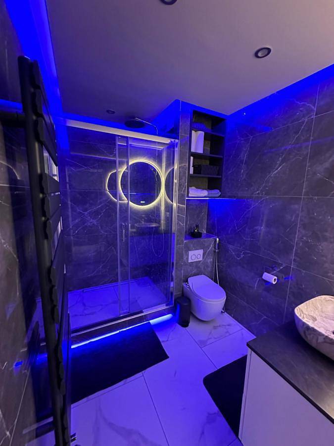 Appartement entier, Appartement avec jardin cosy près de Paris in Villeneuve-le-Roi, Val-de-Marne
