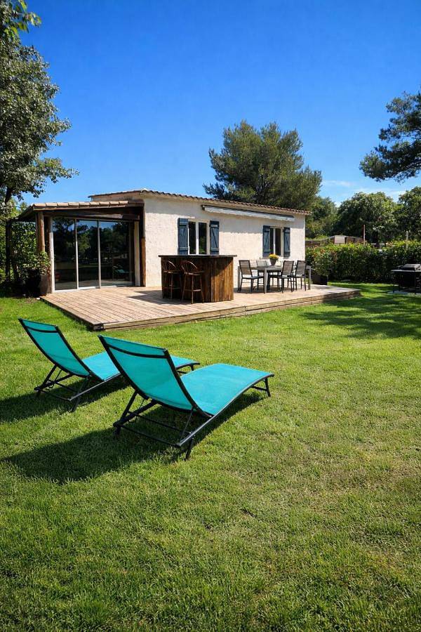 Villa für 6 Personen, mit Terrasse in Vias