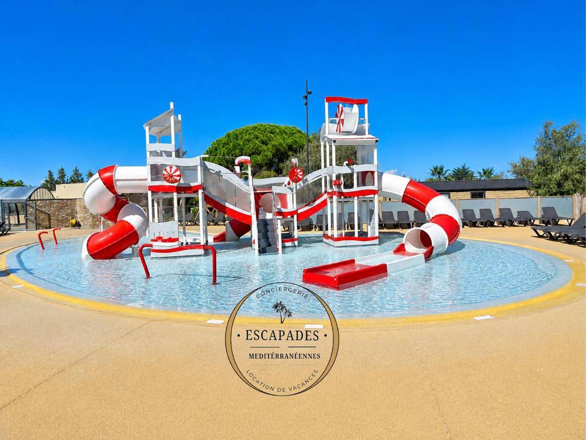 L'Oasis Mobil Home 6 pers à 100m de la Plage Parc Aquatique Camping 5 étoiles Les Dunes in Torreilles, Côte d'Améthyste
