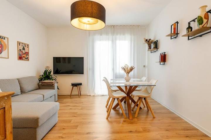 Ferienwohnung für 4 Personen, mit Terrasse und Ausblick - 1
